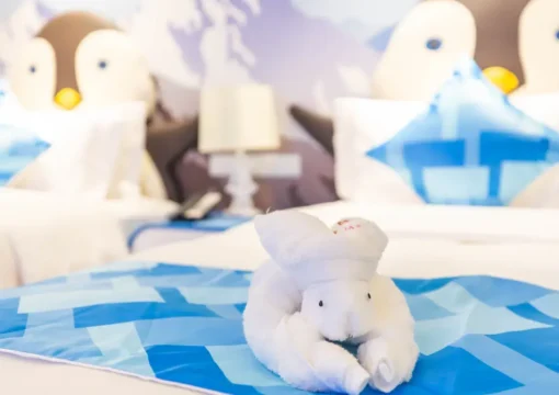 Family Room (two beds)