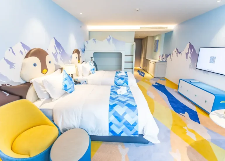 Family Room (two beds)