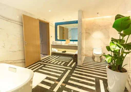 Paradise Scenic Suite