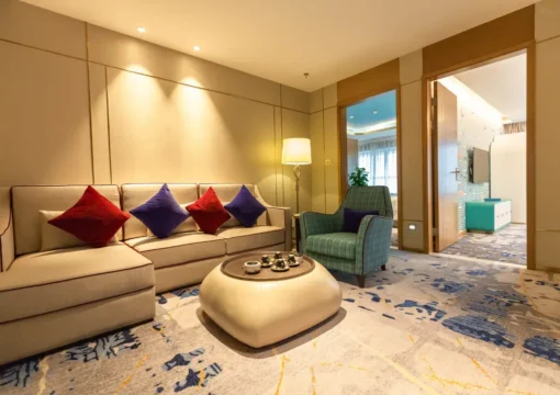 Paradise Scenic Suite