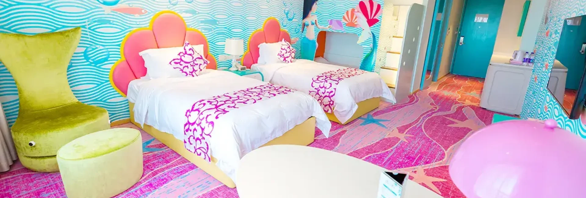 Family Room (twinbeds)