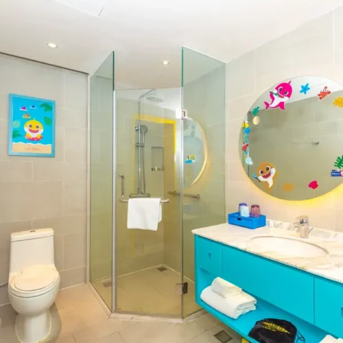 Shark Baby Superior Twin Room