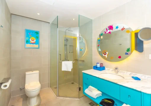 Shark Baby Superior Twin Room